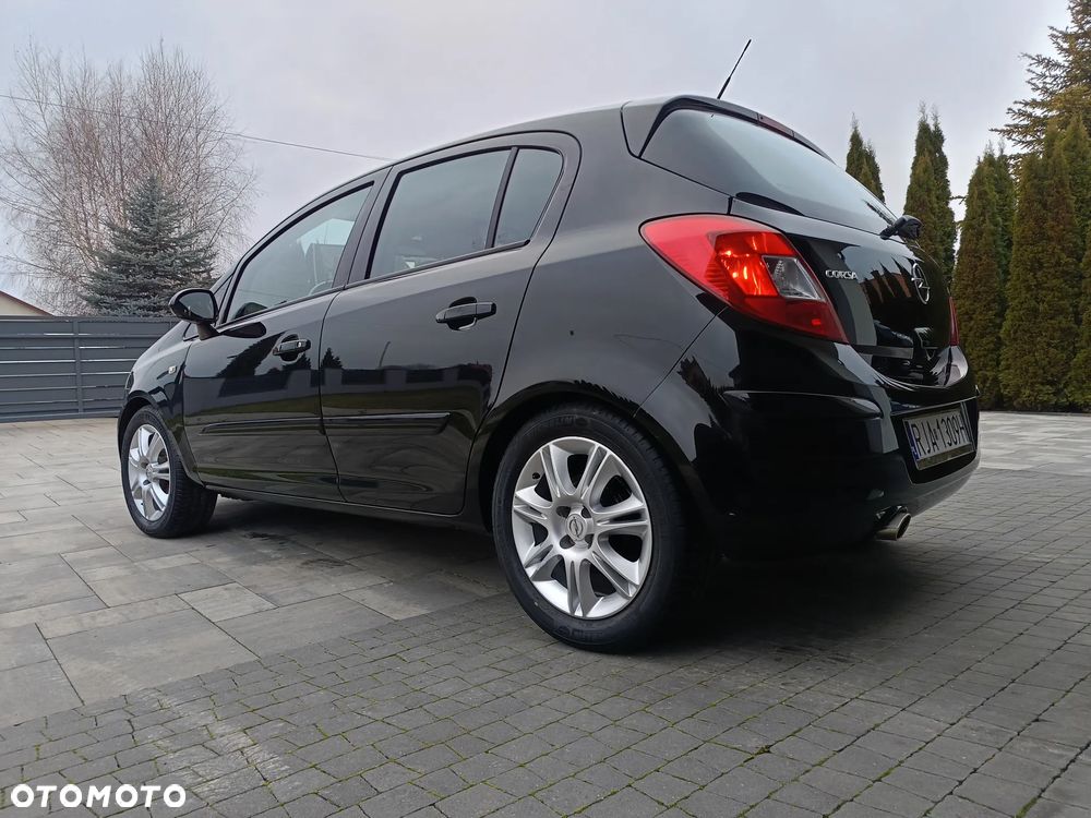 Opel Corsa 1.4 16V Color Edition - 20