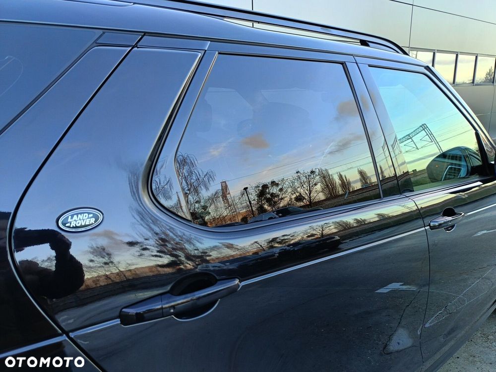 Land Rover Discovery - 12