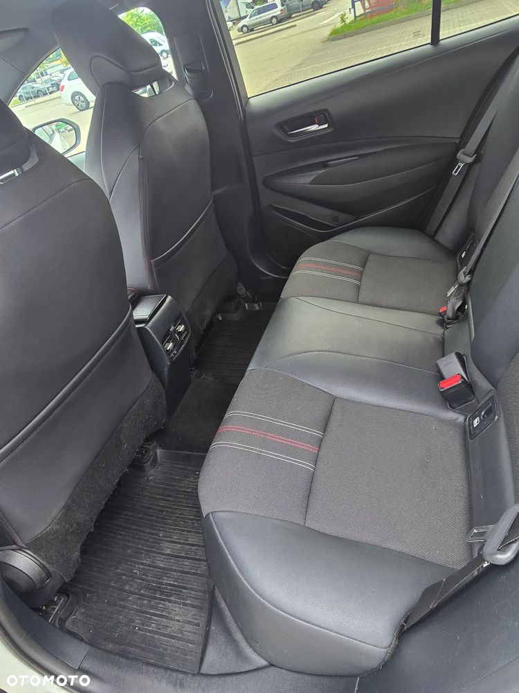 Toyota Corolla 1.6 GR Sport - 9
