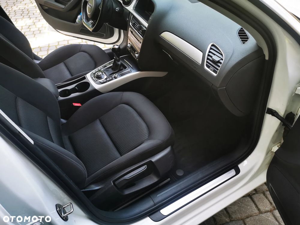 Audi A4 Avant 2.0 TDI DPF clean diesel Attraction - 14