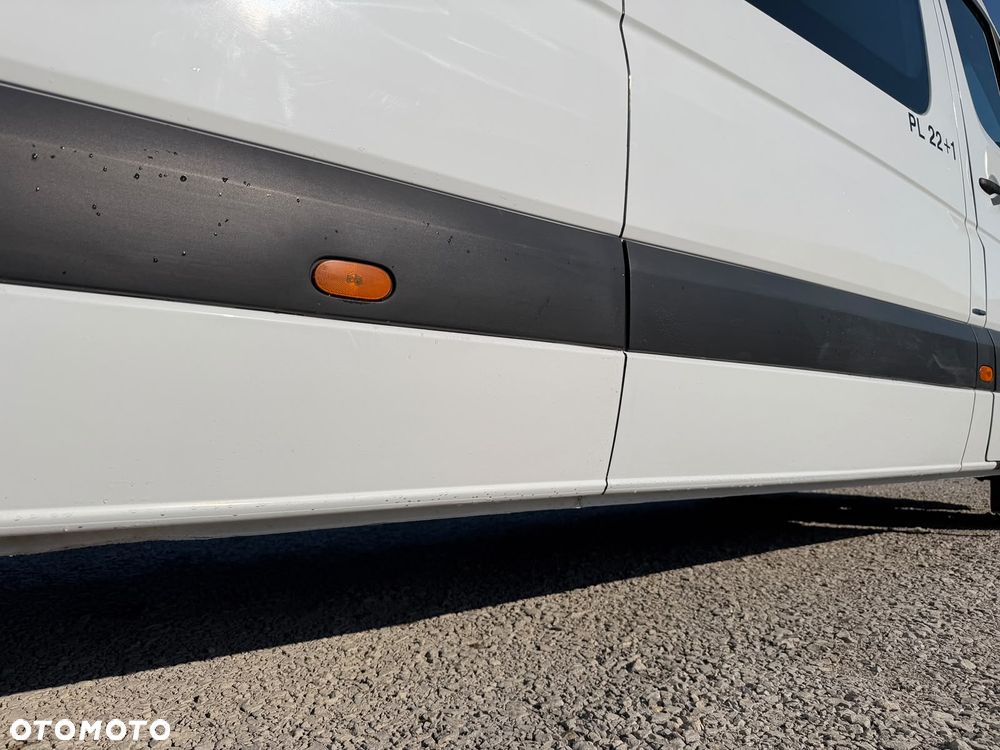 Mercedes-Benz Sprinter 513 - 16