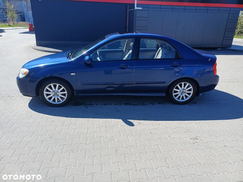 Kia Cerato - 2
