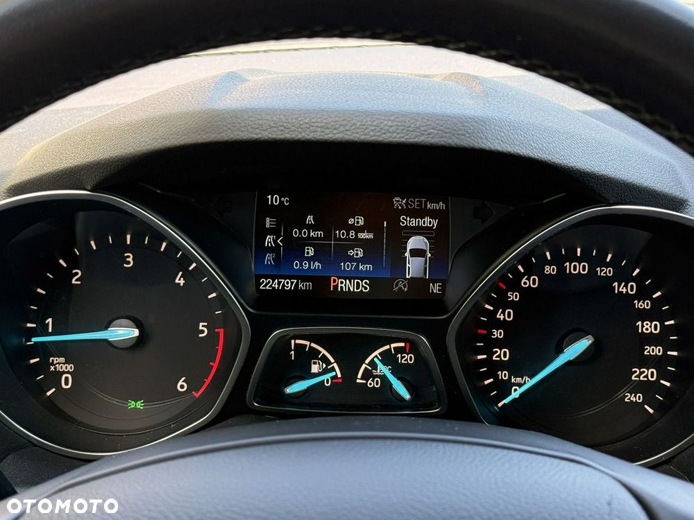 Ford Kuga - 13