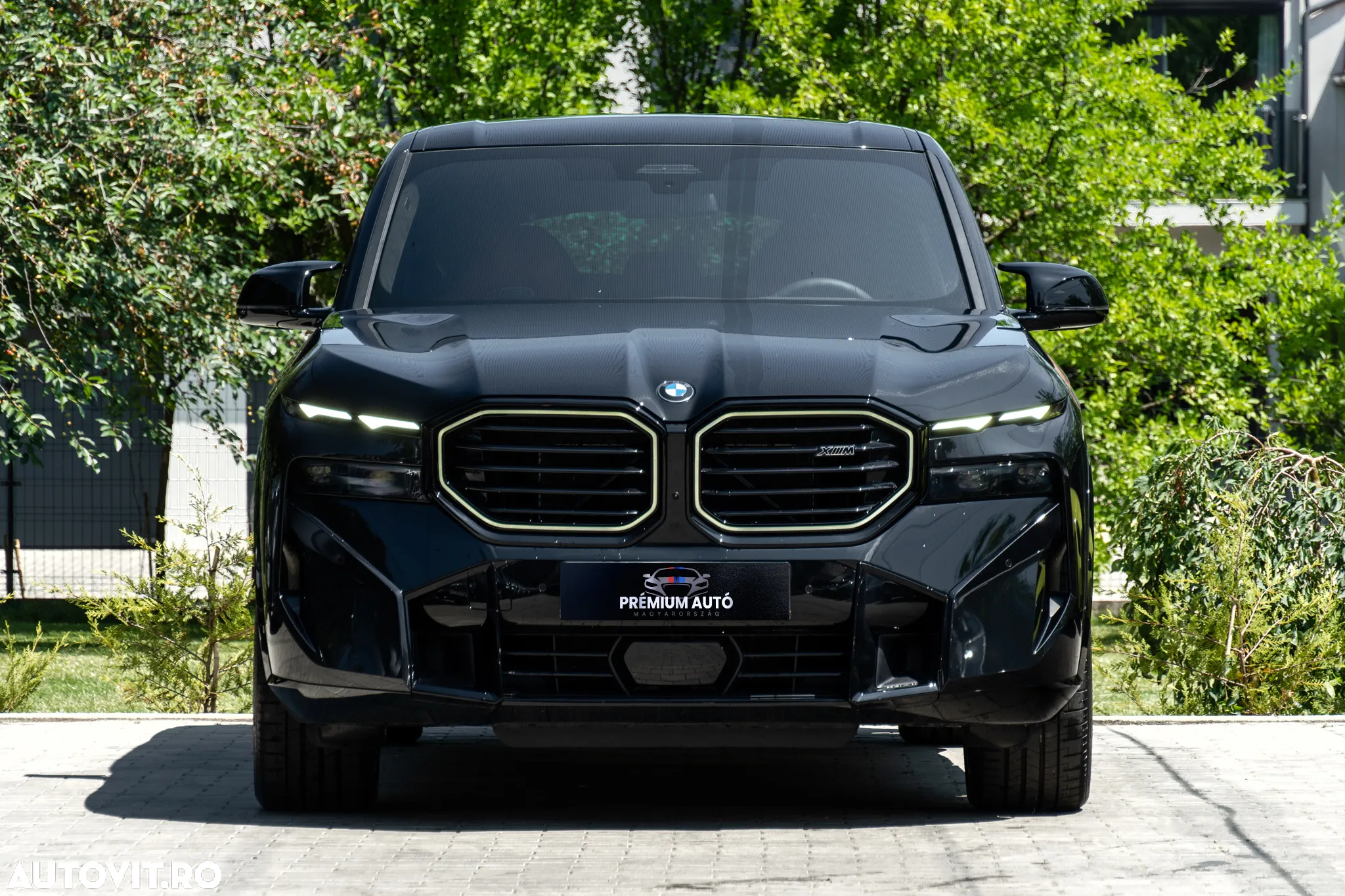 BMW XM 50e - 2