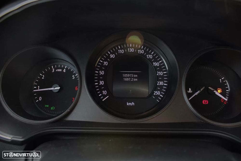 Renault Mégane ENERGY TCe 130 Start & Stop Paris - 12