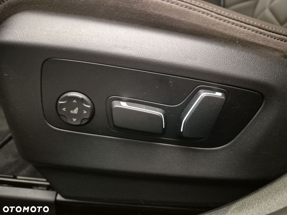BMW Seria 5 - 24