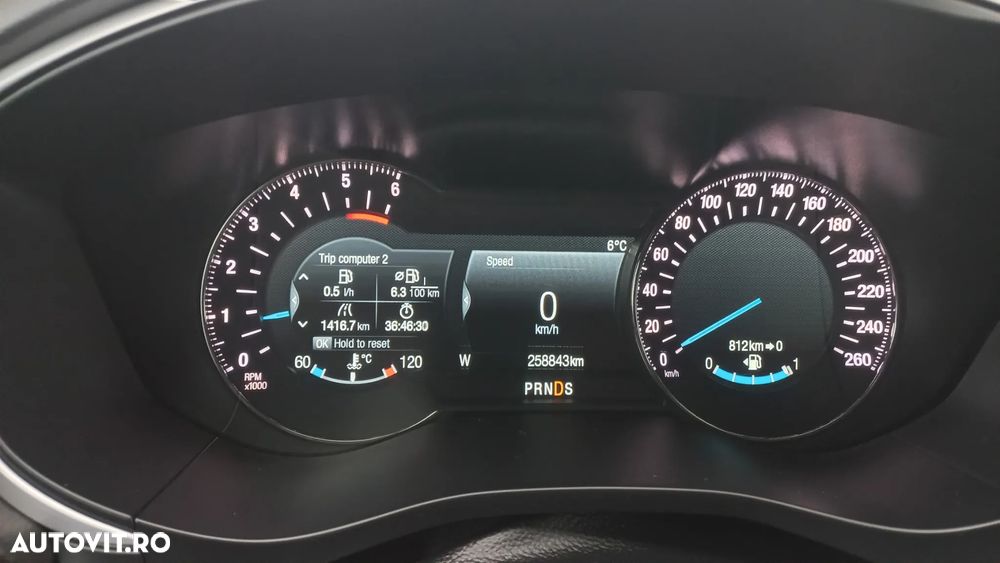 Ford Mondeo 2.0 TDCi Powershift Titanium - 16