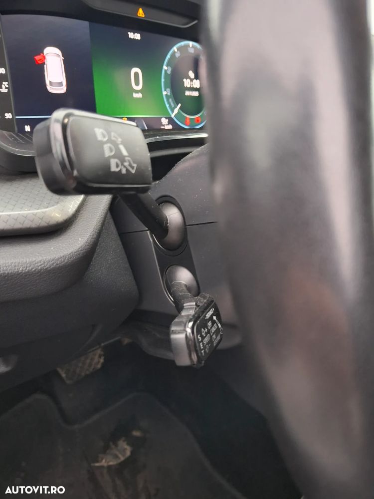 Skoda Octavia 2.0 TDI DSG Style - 4