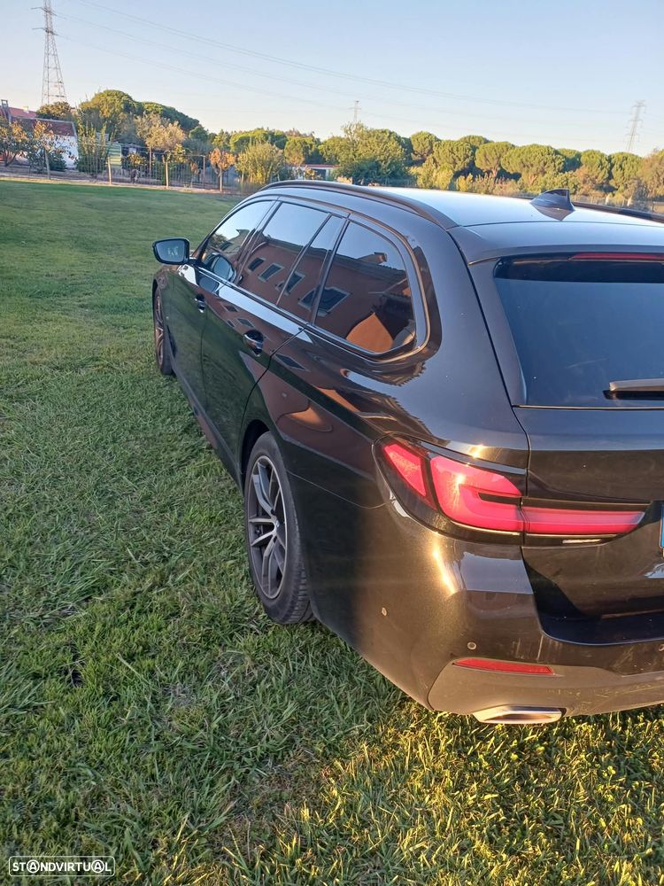 BMW 520 d Pack Desportivo M Auto - 3