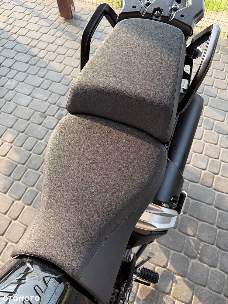 Yamaha Super Tenere - 14