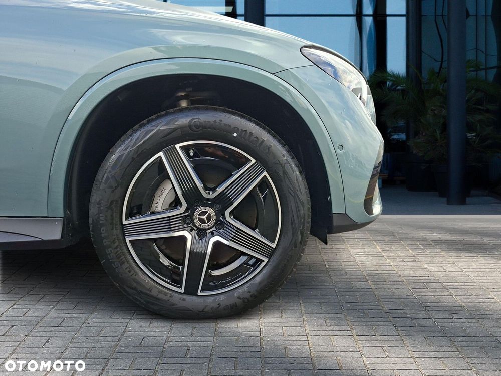 Mercedes-Benz GLC - 16