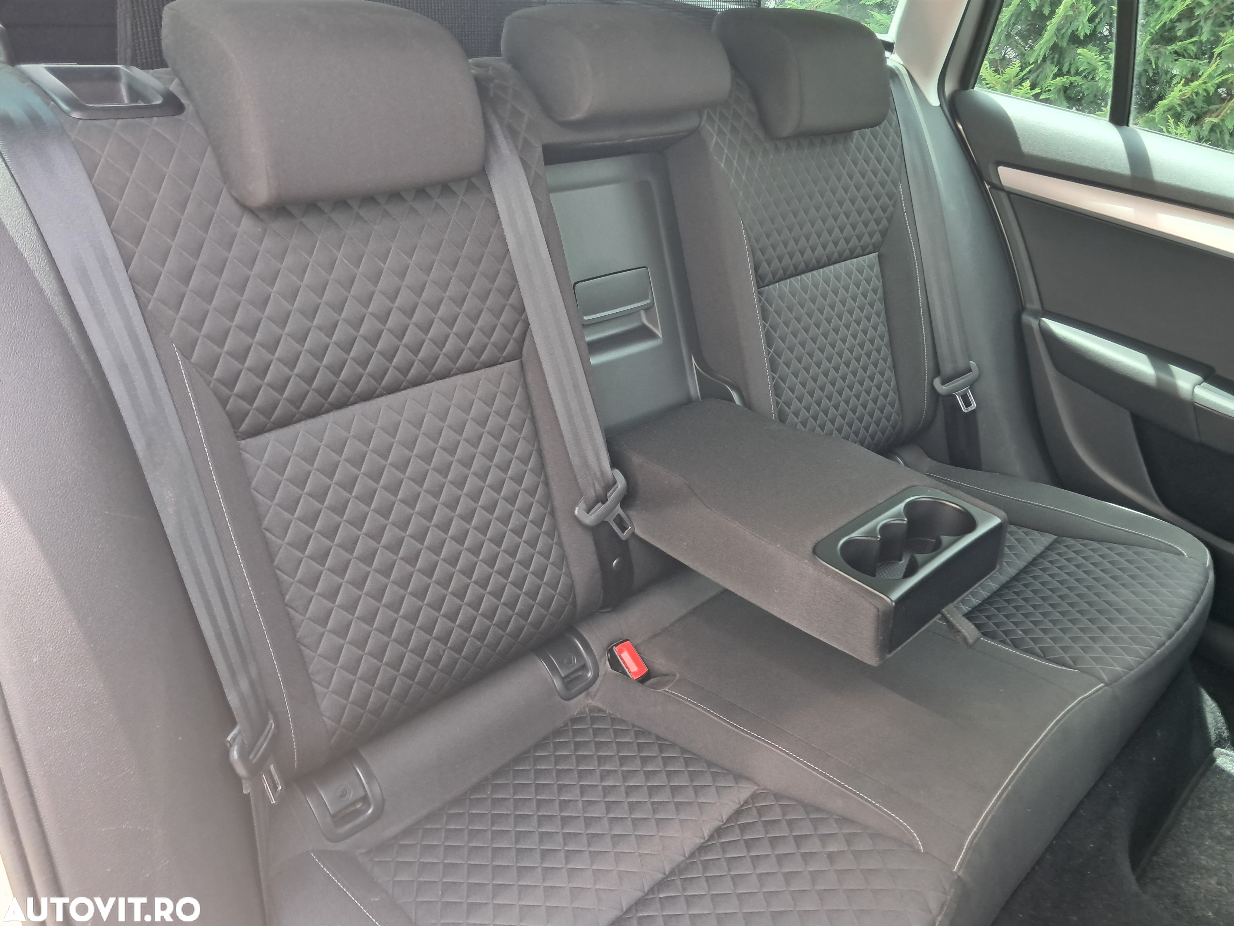 Skoda Octavia Combi 2.0 TDI Drive - 9