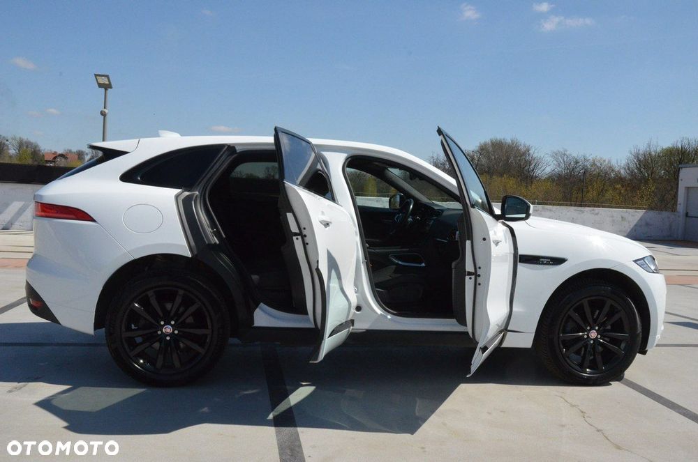 Jaguar F-Pace 2.0 i4P AWD Chequered Flag - 39