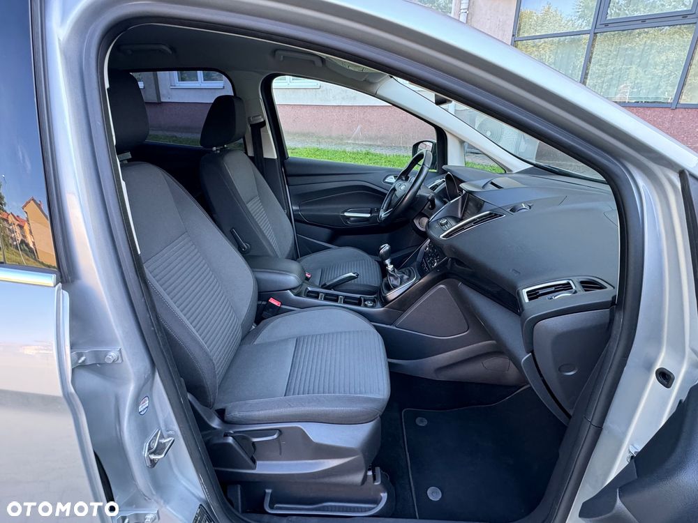 Ford C-MAX 1.5 TDCi Titanium - 24