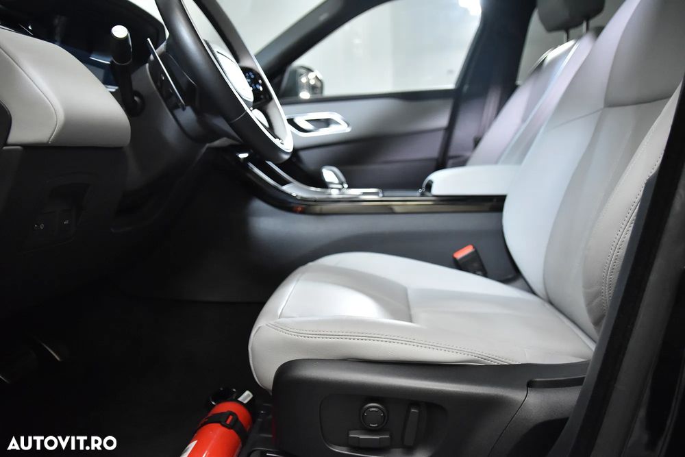 Land Rover Range Rover Velar - 25