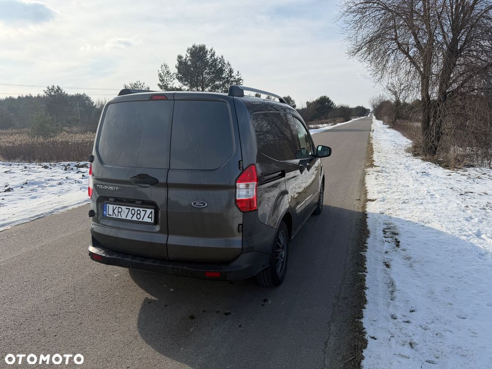 Ford Transit courier - 6