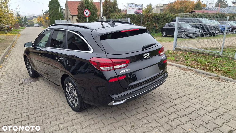 Hyundai i30 1.5 T-GDI 48V Executive DCT - 8