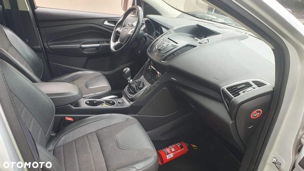 Ford Kuga 2.0 TDCi 2x4 Trend - 7
