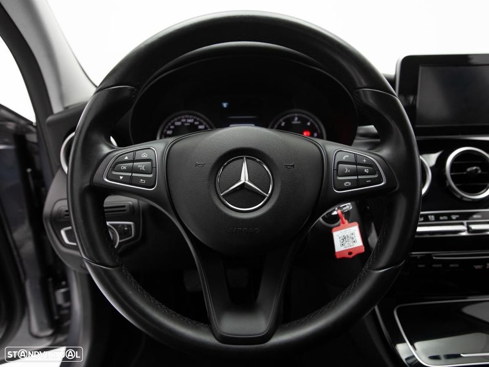 Mercedes-Benz C 180 - 16