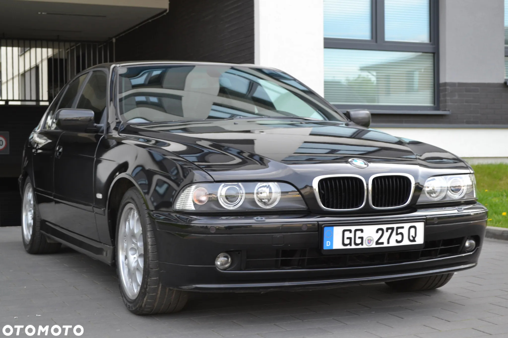 BMW Seria 5 525i - 14