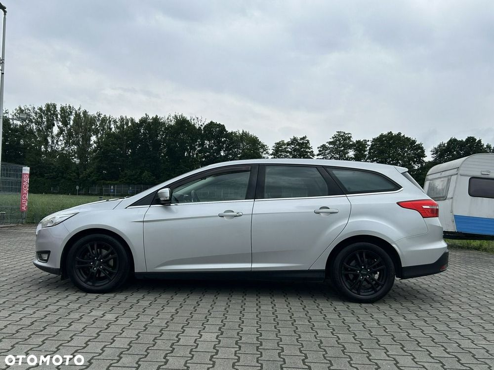 Ford Focus - 4