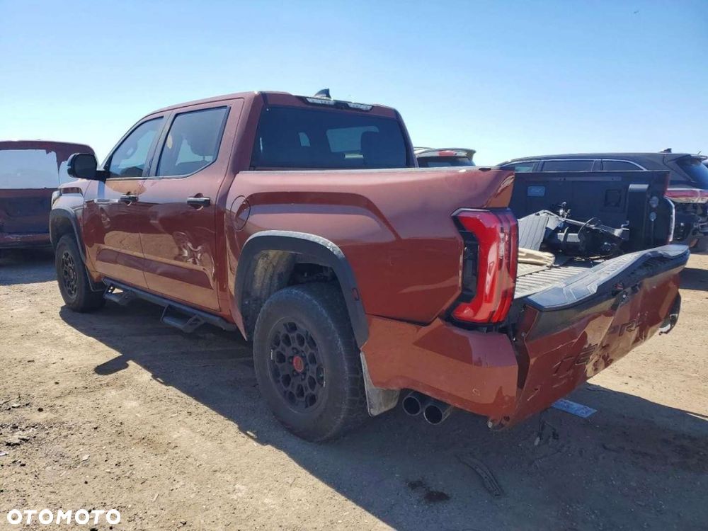 Toyota Tundra - 6