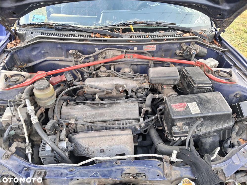 Toyota RAV4 2.0 - 7