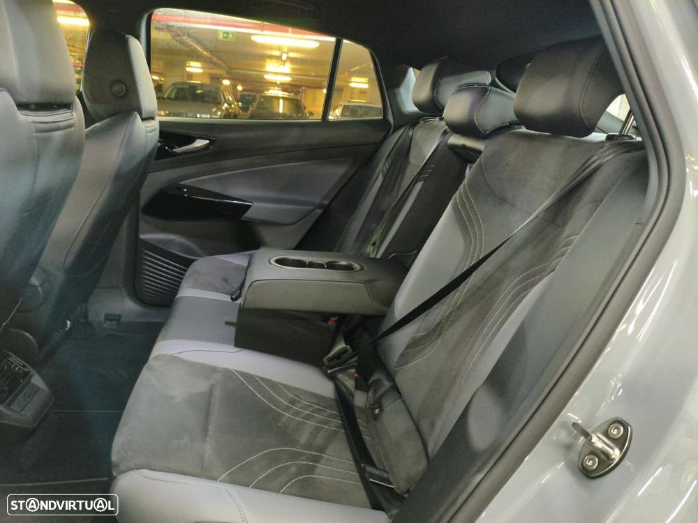 VW ID.5 77 kWh Pro Performance - 11