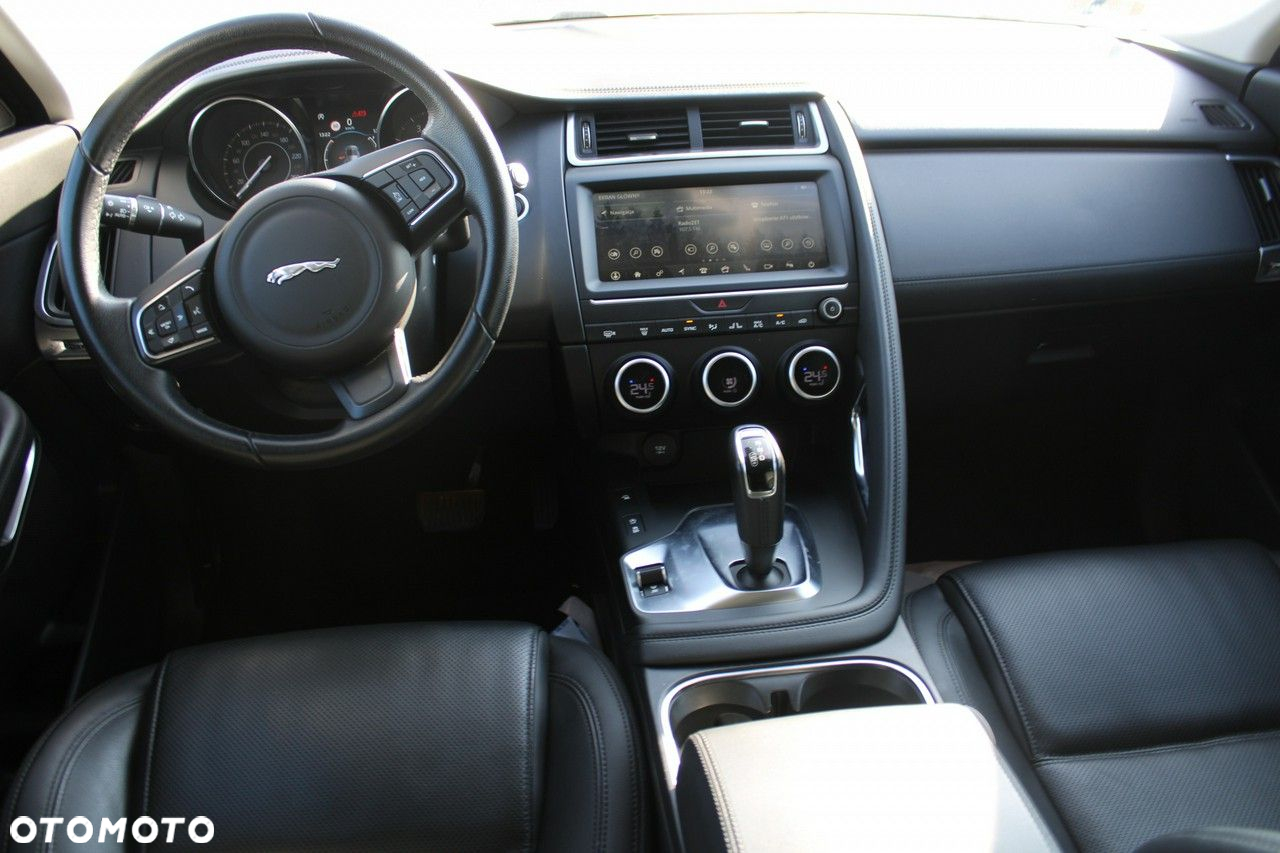Jaguar E-Pace - 19