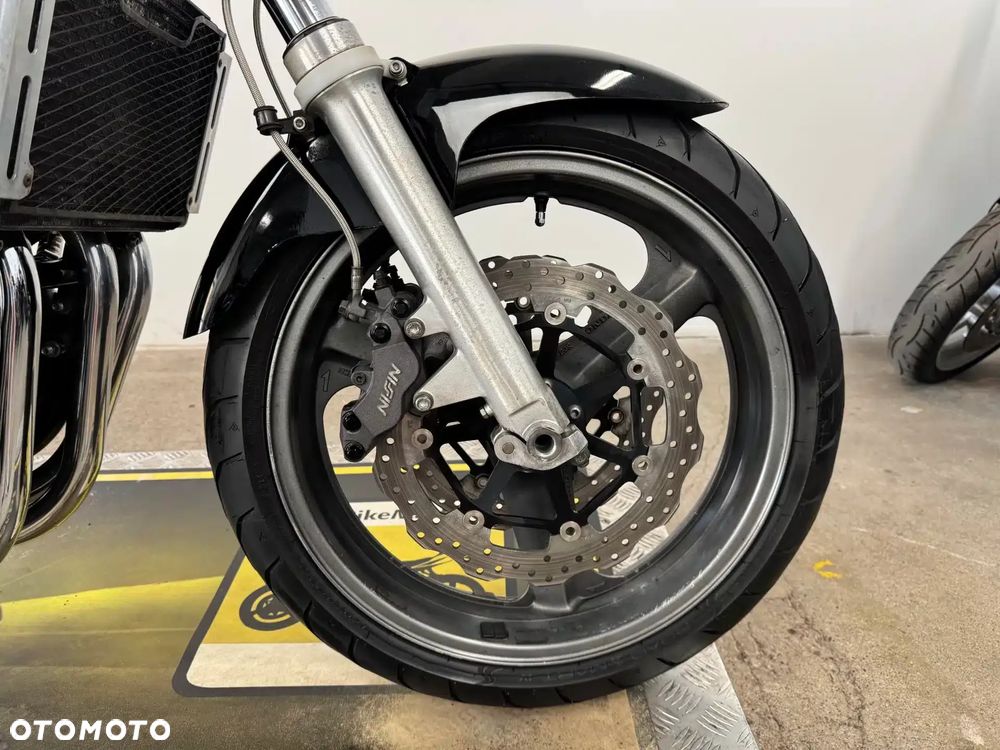 Honda CB - 8