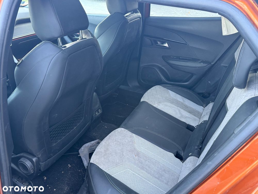 Peugeot 2008 GT Line - 13