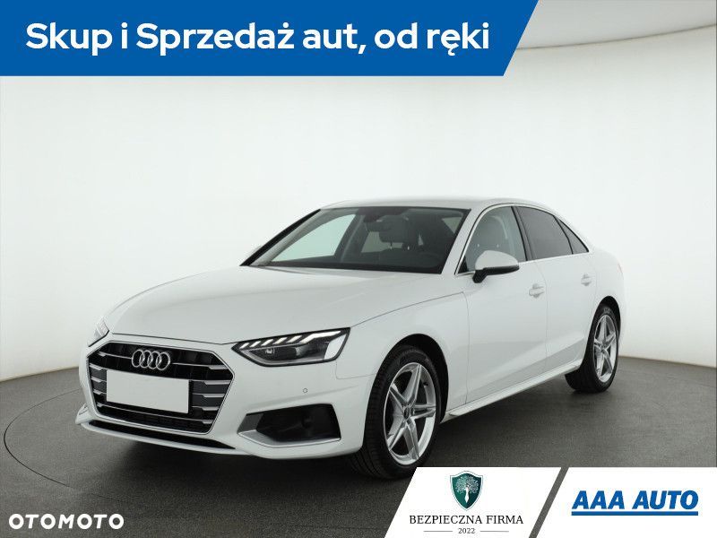 Audi A4 Limousine - 3