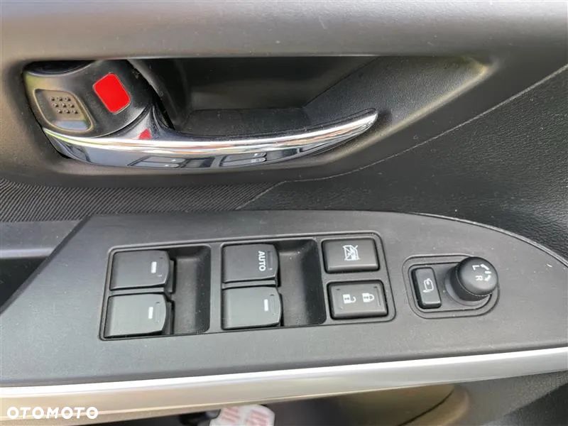 Suzuki SX4 S-Cross 1.0 T Premium - 10