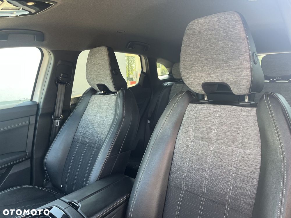 Renault Austral 1.3 TCe mHEV Techno - 11
