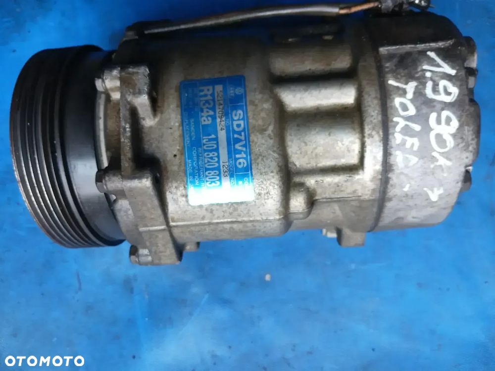 Sprężarka Kompresor Klimatyzacji Klima 1J0820803K Volkswagen Golf Bora Seat Toledo Leon Skoda  Octavia Audi A3 - 1