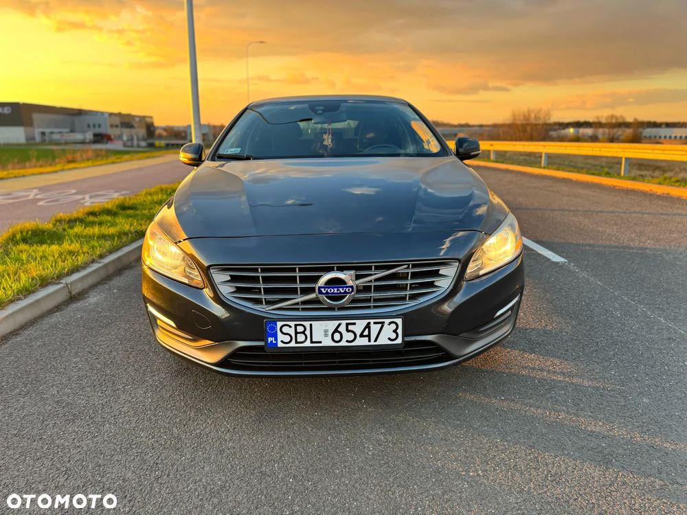 Volvo V60 D2 Geartronic Powershift - 7