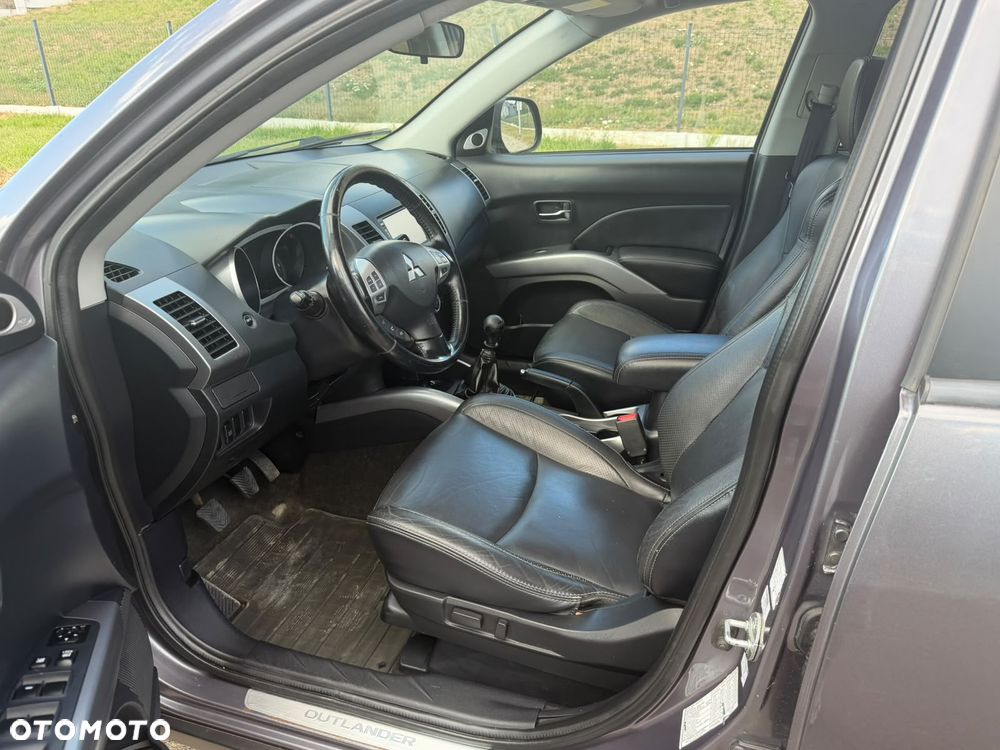 Mitsubishi Outlander 2.0 DI-D 4WD Intense - 7