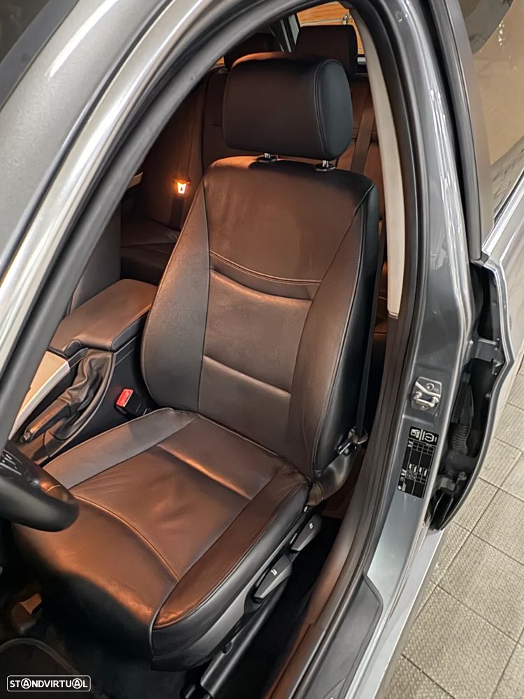 BMW 320 d Efficient Dynamics Edition Sport Line - 12