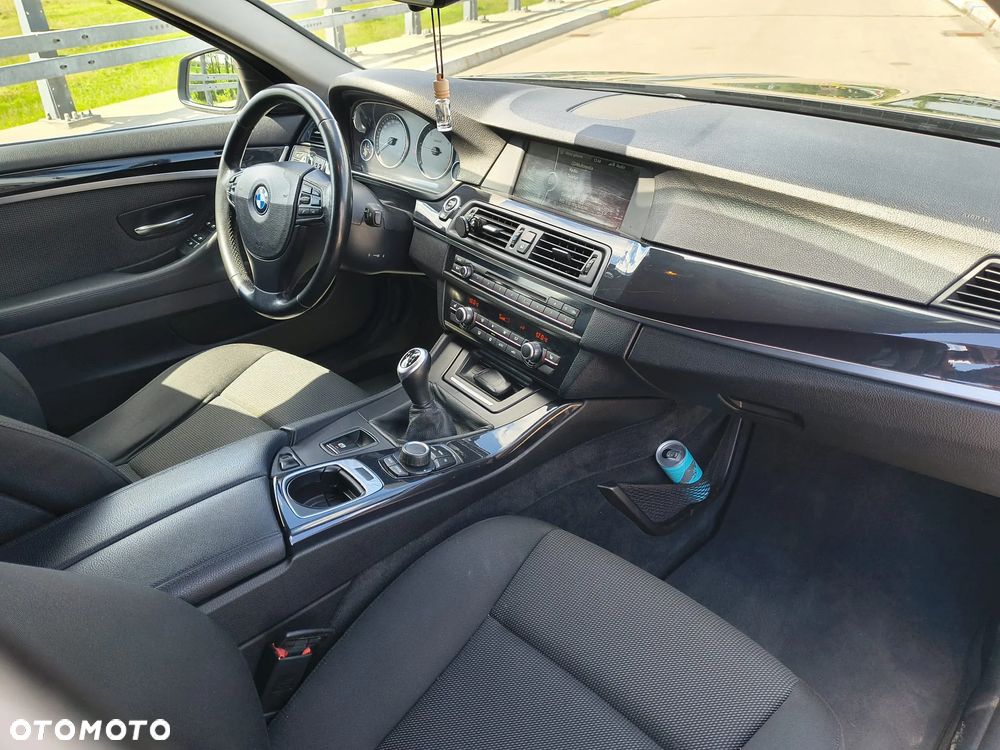 BMW Seria 5 520d Modern Line - 22