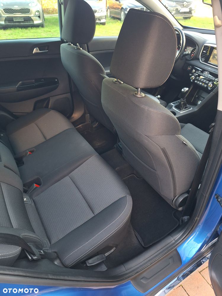 Kia Sportage 1.6 GDI L Business Line 2WD - 27