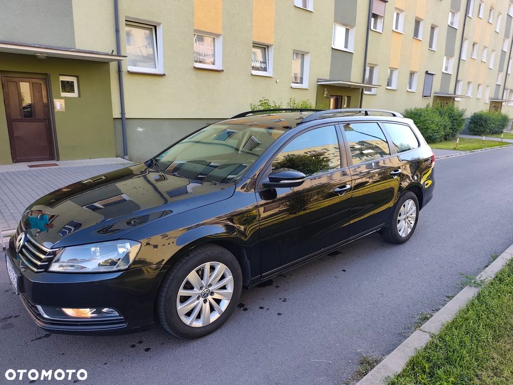 Volkswagen Passat 2.0 TDI BlueMotion Technology Comfortline - 9