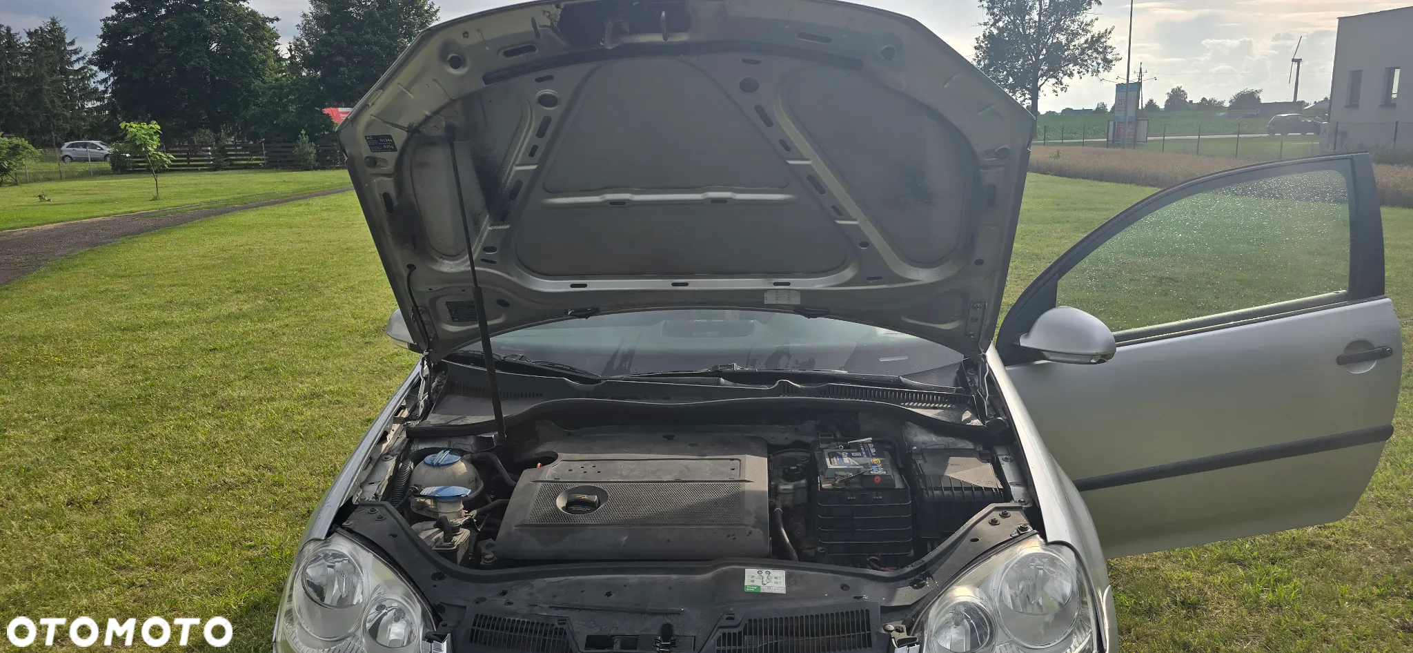 Volkswagen Golf V 1.4 Comfortline - 6