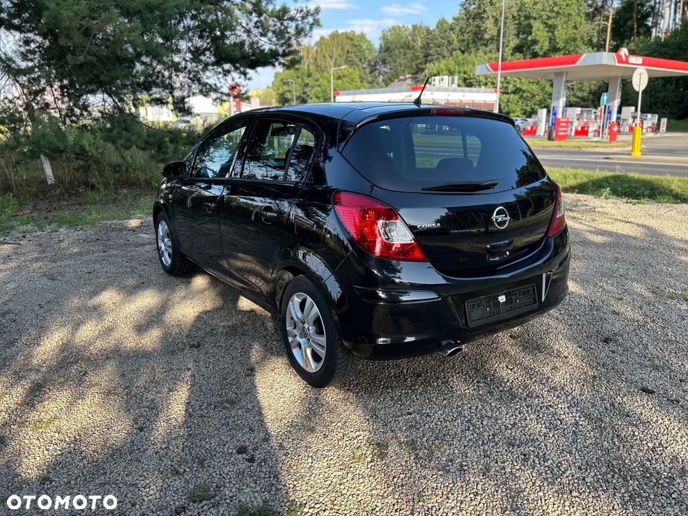 Opel Corsa 1.4 16V - 17