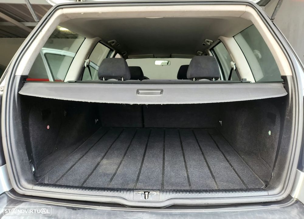 VW Golf Variant 1.9 TDi 4M Highline EC - 17