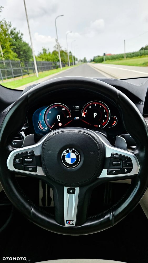 BMW Seria 5 540i GPF xDrive M Sport sport - 11