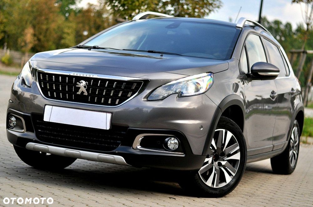Peugeot 2008 1.2 Pure Tech GPF Allure S&S - 9