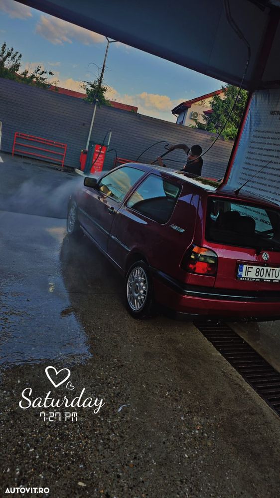 Volkswagen Golf - 3