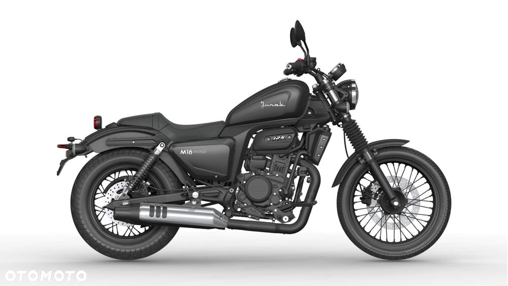 Junak M18 - 1