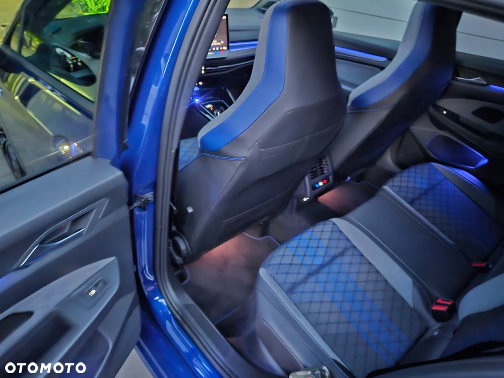 Volkswagen Golf 2.0 TSI 4Motion R DSG - 8