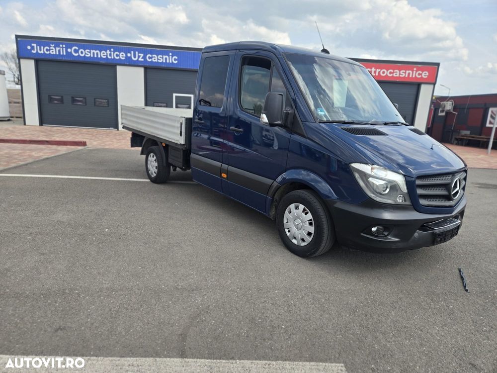 Mercedes-Benz Sprinter - 11